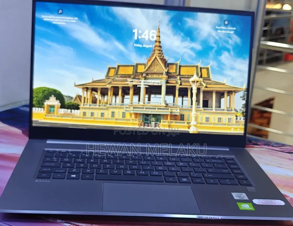 New Laptop HP ZBook Firefly 15 G7 32GB Intel Core i7 SSD 512GB