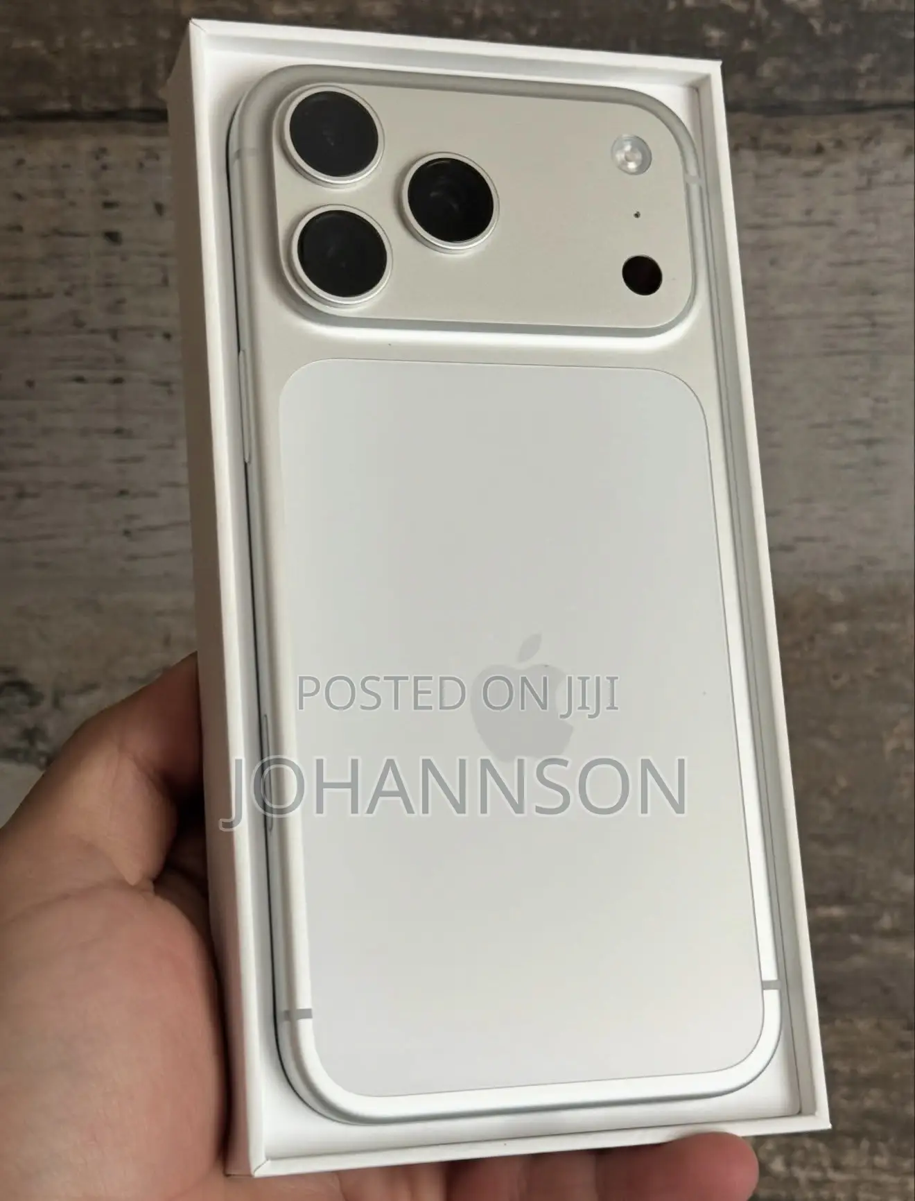 New Apple iPhone 17 Pro Max 256 GB Silver