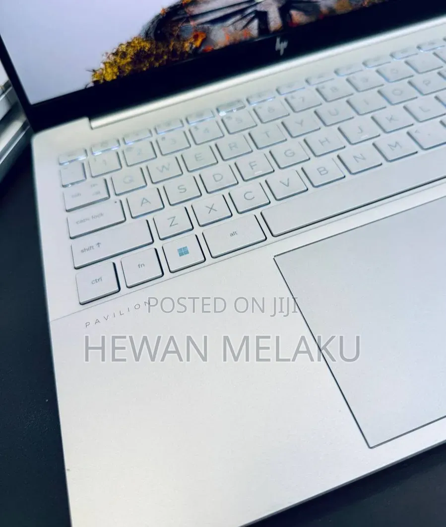 New Laptop HP Pavilion 14 16GB Intel Core i7 SSD 1T