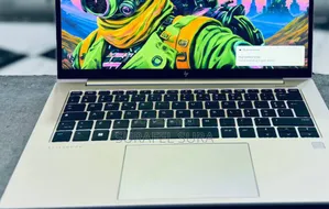 New Laptop HP EliteBook 840 G9 16GB Intel Core i7 SSD 512GB