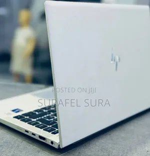 New Laptop HP EliteBook 840 G8 16GB Intel Core i7 SSD 512GB