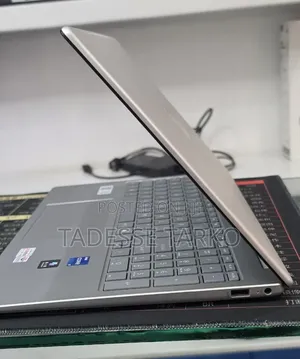New Laptop HP Stream Notebook 16GB Intel Core i7 SSD 1T