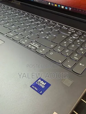 New Laptop Lenovo Yoga 7i 16GB Intel Core Ultra 7 SSD 512GB