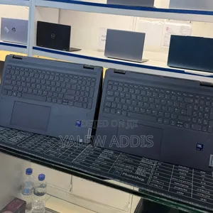 New Laptop Lenovo Yoga 7i 16GB Intel Core Ultra 7 SSD 512GB