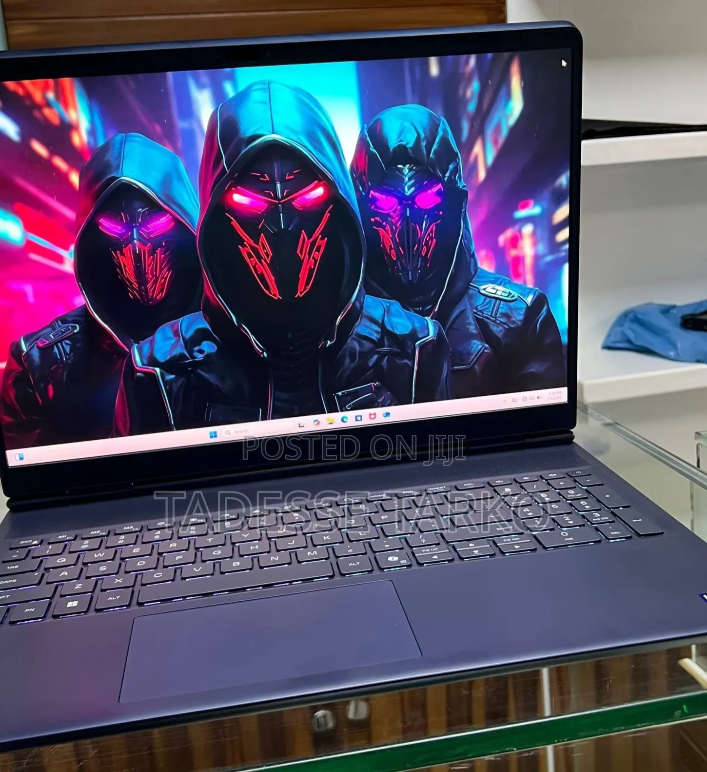 New Laptop Alienware X16 r1 32GB Intel Core Ultra 9 SSD 1T