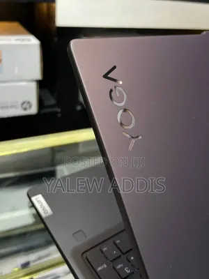 New Laptop Lenovo Yoga 7i 16GB Intel Core Ultra 7 SSD 512GB
