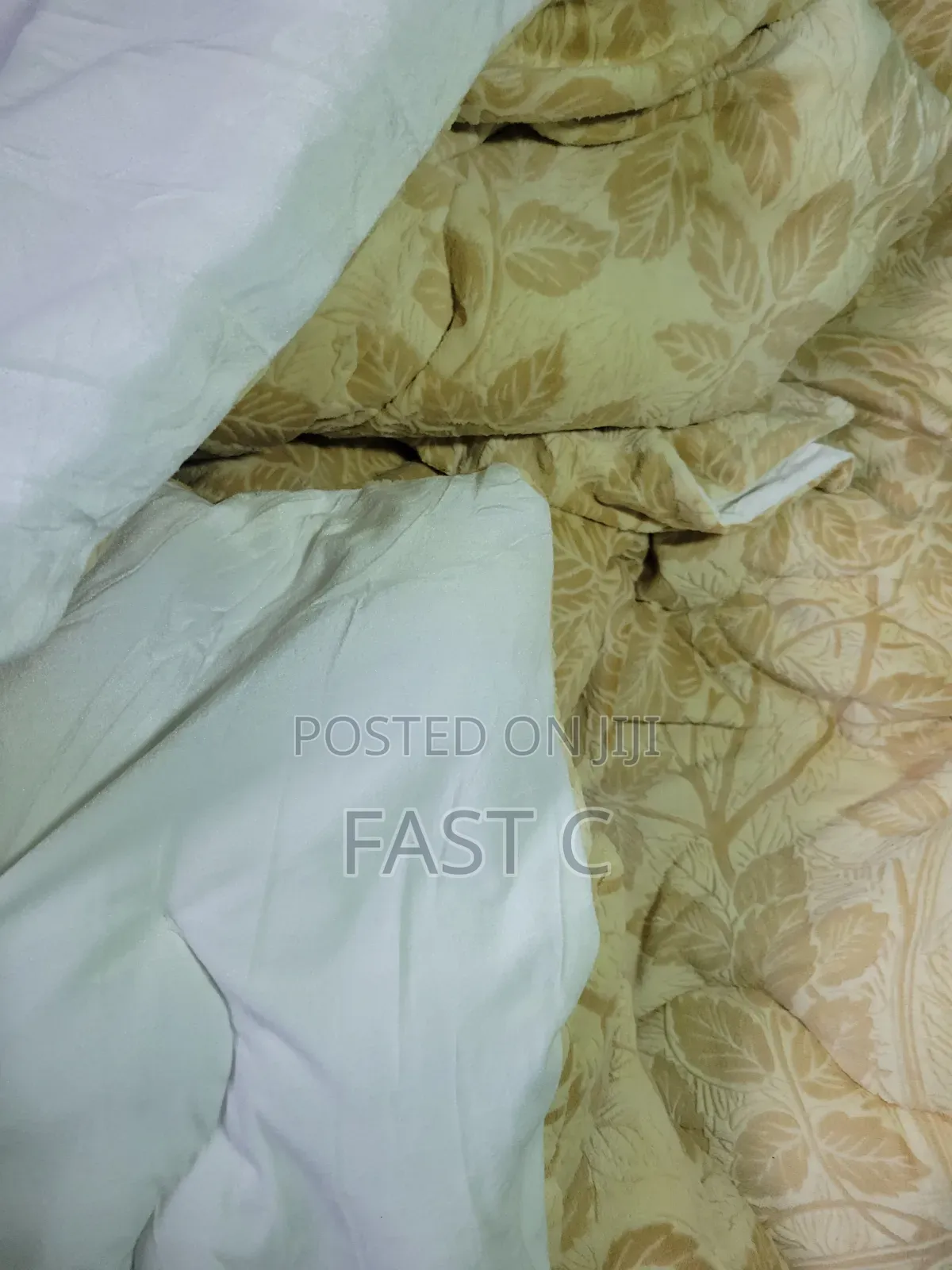 Comforter/ኮምፈርት