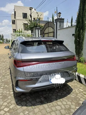 BYD E2 43 kWh 94 hp FWD 2024 Gray