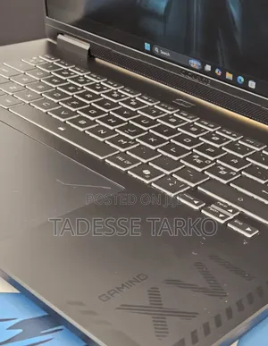 New Laptop Gigabyte GAMING A16 16GB Intel Core i7 SSD 1T