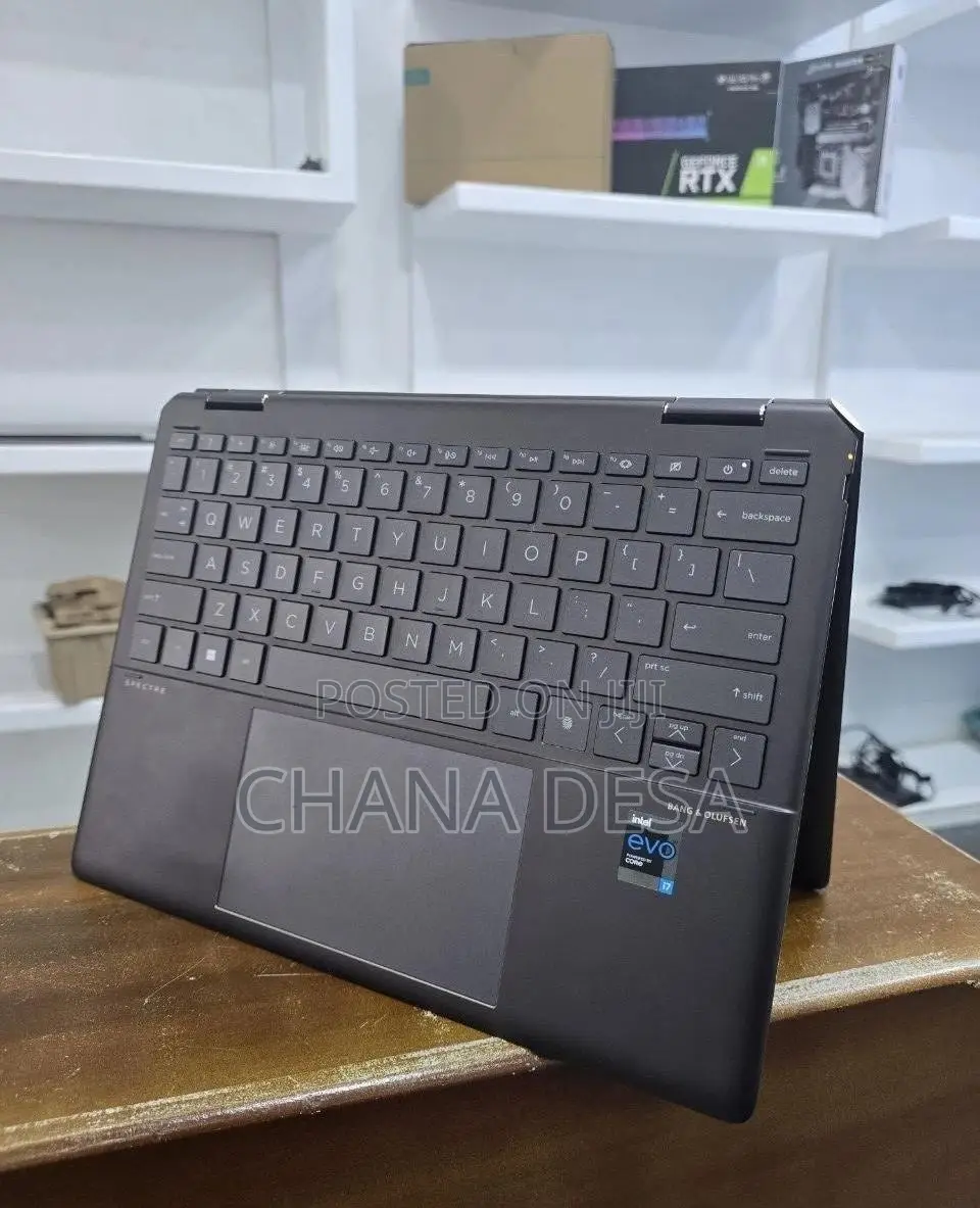 New Laptop HP Spectre 13 16GB Intel Core i7 SSD 512GB