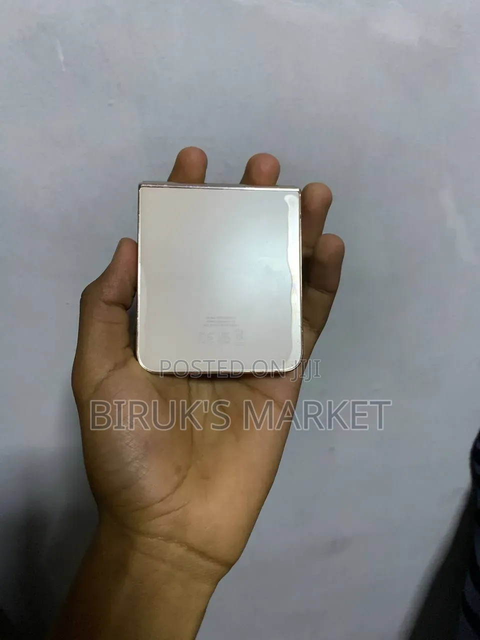 Samsung Galaxy Z Flip4 128 GB Rose Gold