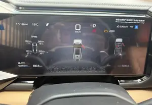 BYD Leopard 8 2.0 Hybrid AWD 2025