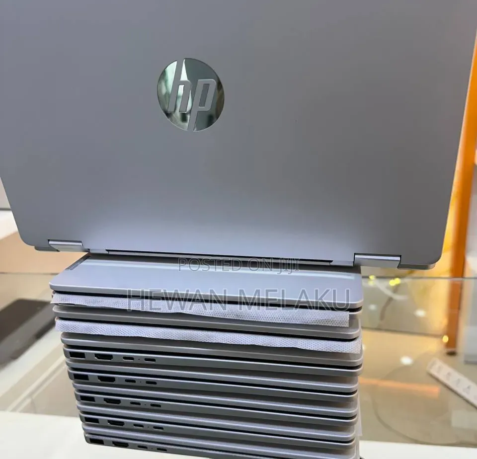 New Laptop HP OmniBook 5 Flip 14-fp0023dx 16GB Intel Core 7 SSD 512GB