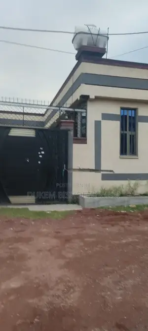 Furnished 8bdrm House in Bishoftu Dukem, East Shewa for sale