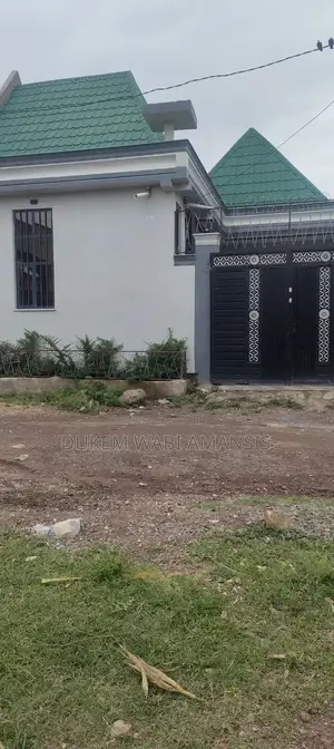 Furnished 8bdrm Villa in Bishoftu Dukem, East Shewa for sale