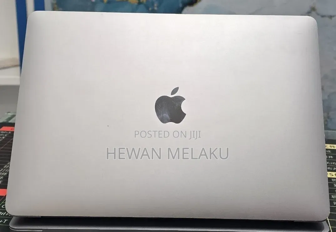 New Laptop Apple MacBook Air 2020 M1 8GB Apple M1 SSD 256GB