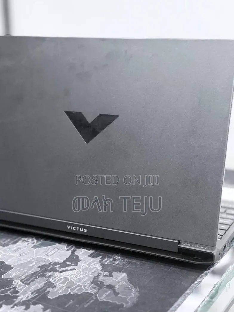 New Laptop HP Victus 15 16GB AMD Ryzen 3 SSD 512GB