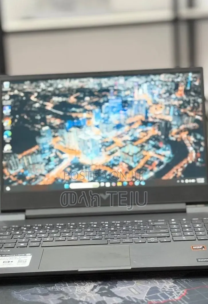 New Laptop HP Victus 15 16GB AMD Ryzen 3 SSD 512GB
