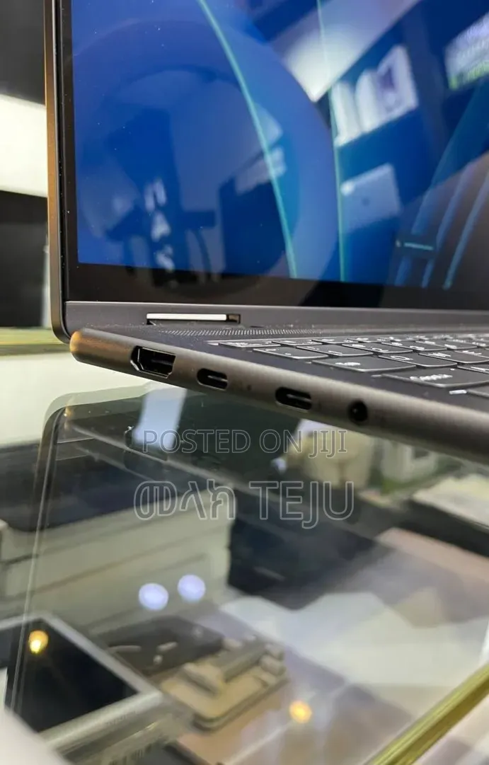 New Laptop Lenovo Yoga 11e 16GB Intel Core Ultra 7 SSD 512GB