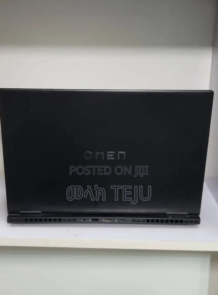 New Laptop HP Omen 15 16GB Intel Core i9 SSD 1T