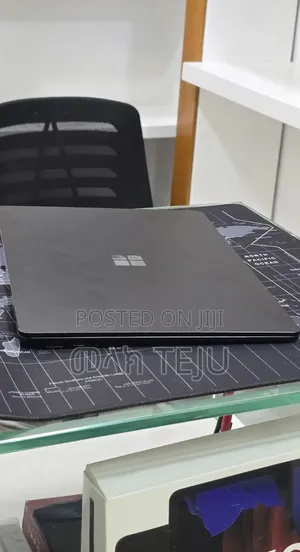 New Laptop Microsoft Surface Laptop 4 16GB Intel Core i7 SSD 512GB