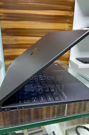 New Laptop HP Victus 16 16GB AMD Ryzen 5 SSD 512GB