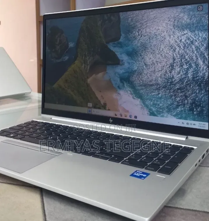 New Laptop HP EliteBook 840 16GB Intel Core i5 SSD 512GB