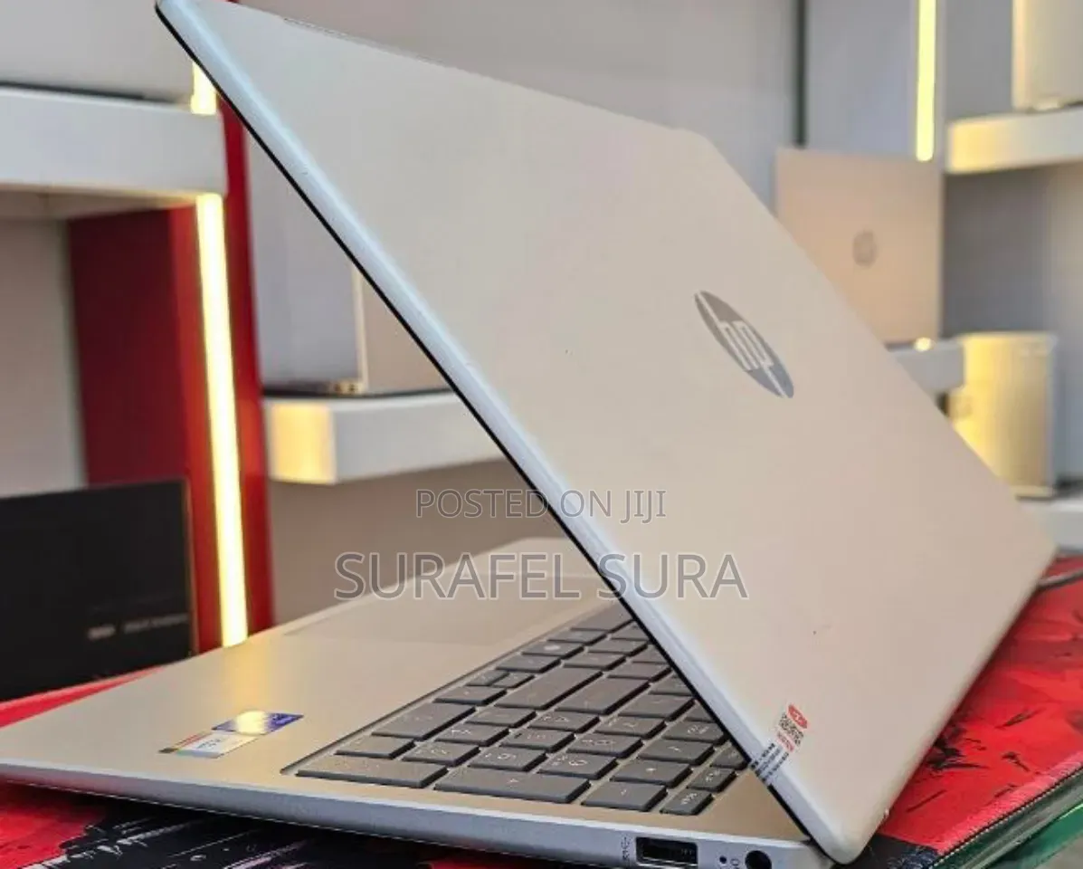 New Laptop HP Stream Notebook 16GB Intel Core i7 SSD 1T