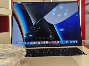 New Laptop Apple MacBook Pro 2021 M1 16GB Apple M1 Pro SSD 512GB