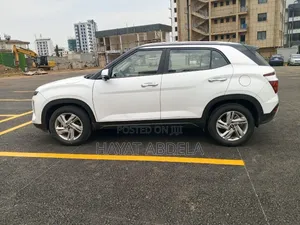 Hyundai Creta 2023 White