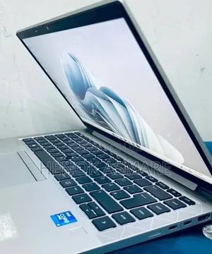 New Laptop HP EliteBook 840 G8 16GB Intel Core i5 SSD 512GB