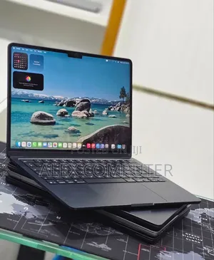 New Laptop Apple MacBook Air 2025 M4 16GB Apple M4 SSD 256GB