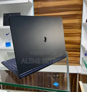 New Laptop Alienware 16x Aurora 32GB Intel Core Ultra 9 SSD 1T