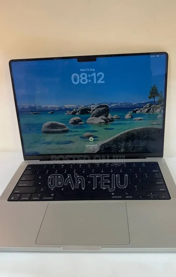 New Laptop Apple MacBook Pro 2023 M3 Pro 8GB Apple M3 SSD 512GB