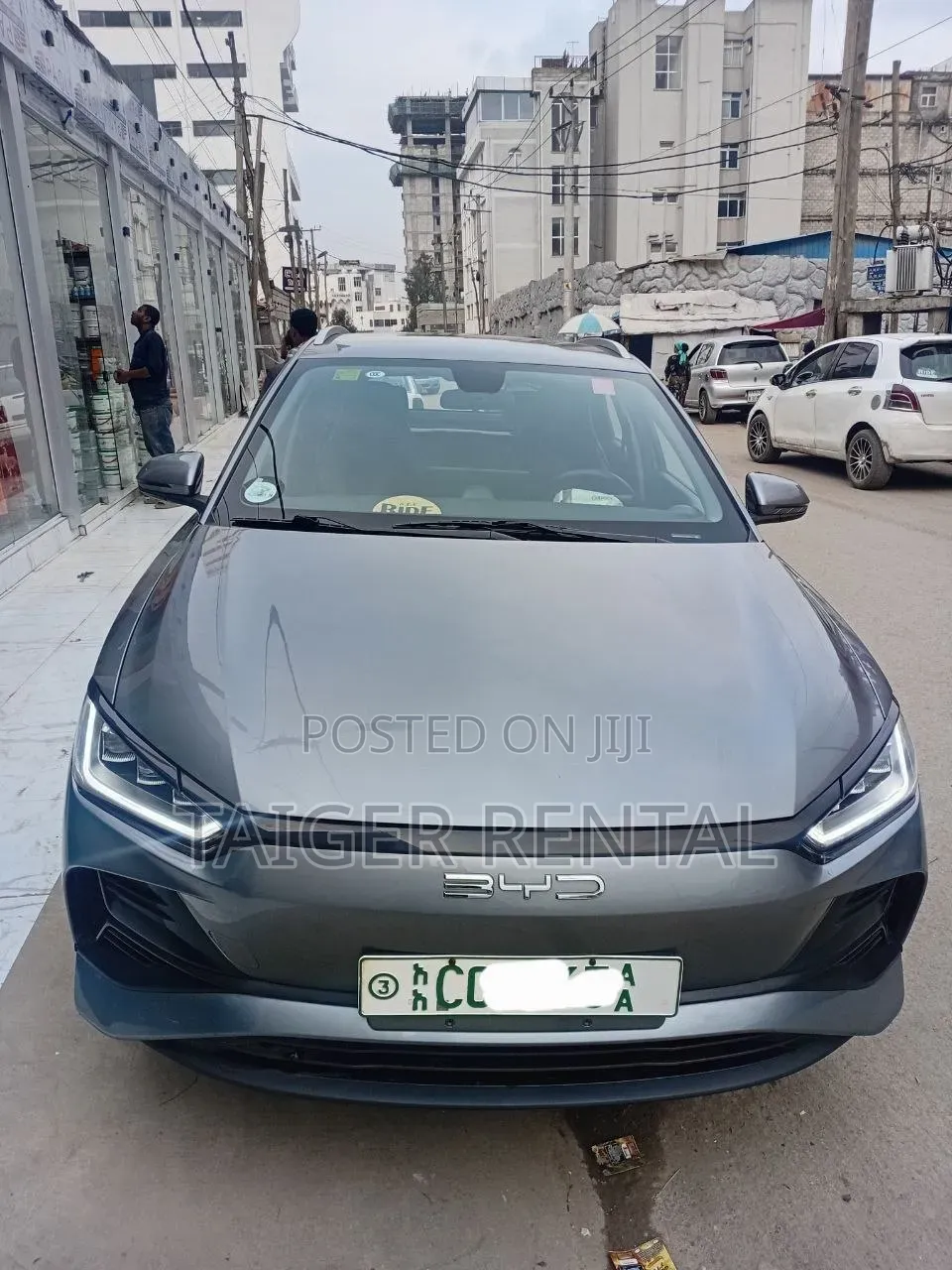 BYD E2 43 kWh 94 hp FWD 2023 Gray
