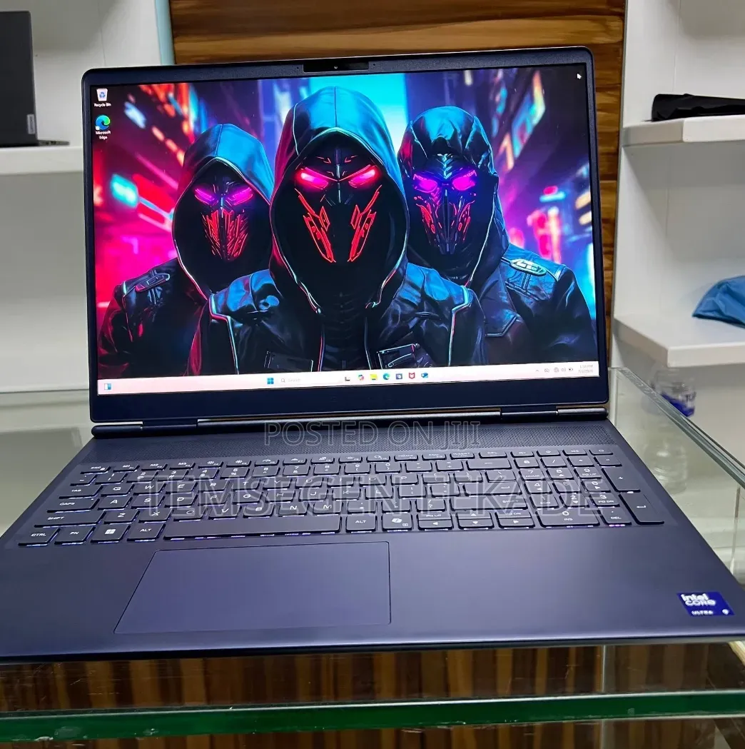 New Laptop Alienware X16 32GB Intel Core Ultra 9 SSD 1T
