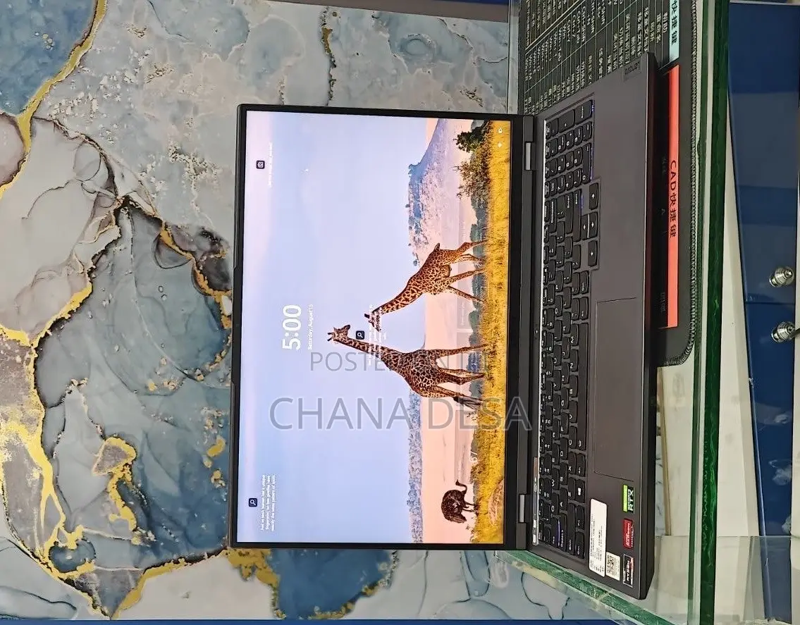 New Laptop Lenovo 16GB AMD Ryzen 7 SSD 512GB