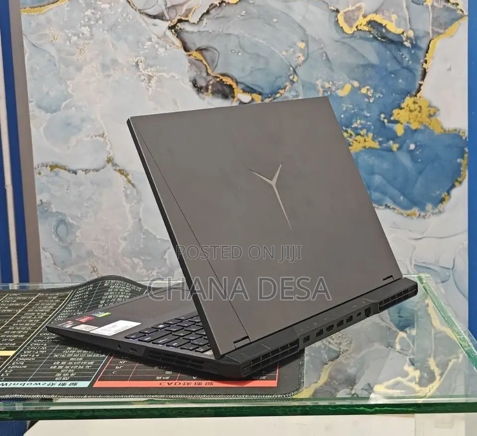 New Laptop Lenovo 16GB AMD Ryzen 7 SSD 512GB