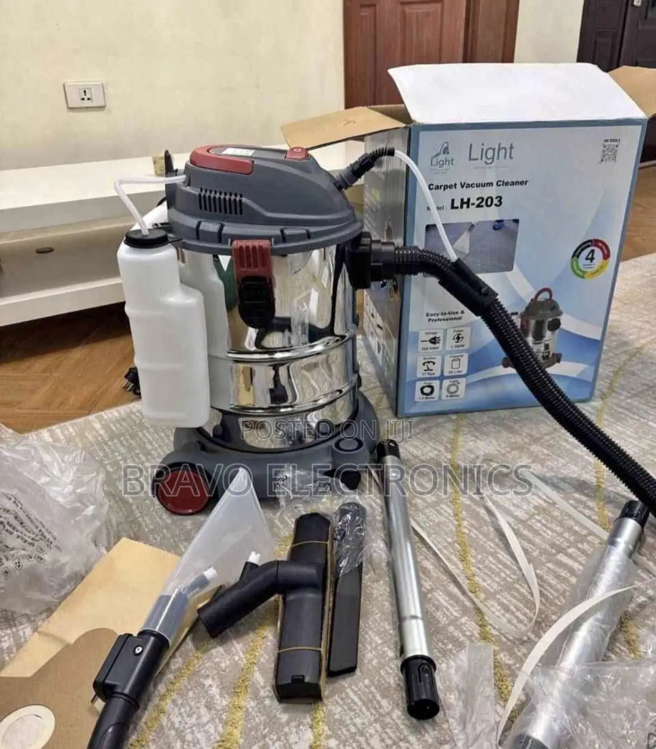 Light Vacuum Cleaner Wet and Dry Vacuum Cleaner 25 Liters 1200 Watts