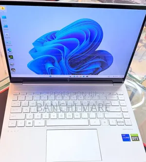 New Laptop HP Envy 14 16GB Intel Core i7 SSD 1T