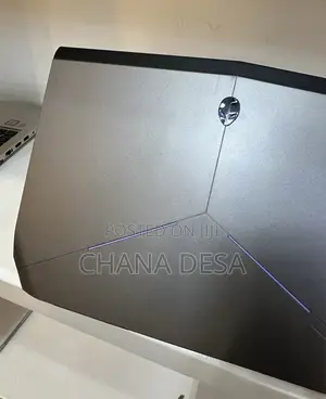 New Laptop Dell Allienware M18 R1 16GB Intel Core i7 HDD 500GB
