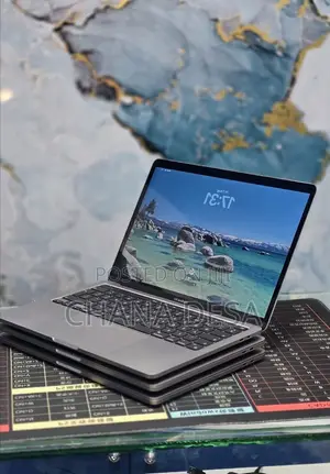 New Laptop Apple MacBook Pro 2020 M1 8GB Apple M1 Pro SSD 512GB