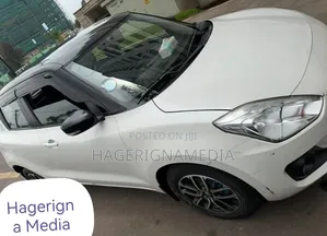 Suzuki Swift 2022 White