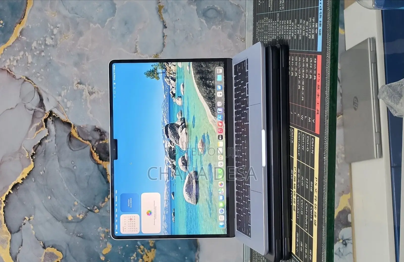 New Laptop Apple MacBook Air 2025 M4 16GB Apple M4 SSD 256GB