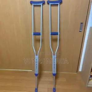 Crutches囫品Assistive Devices: Utilizing Crutches or Other Mobility Aids