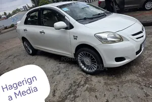 Toyota Yaris 2008 White