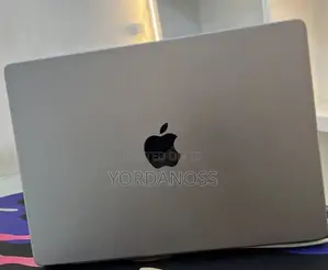 New Laptop Apple MacBook Pro 2023 M3 8GB Apple M3 SSD 256GB