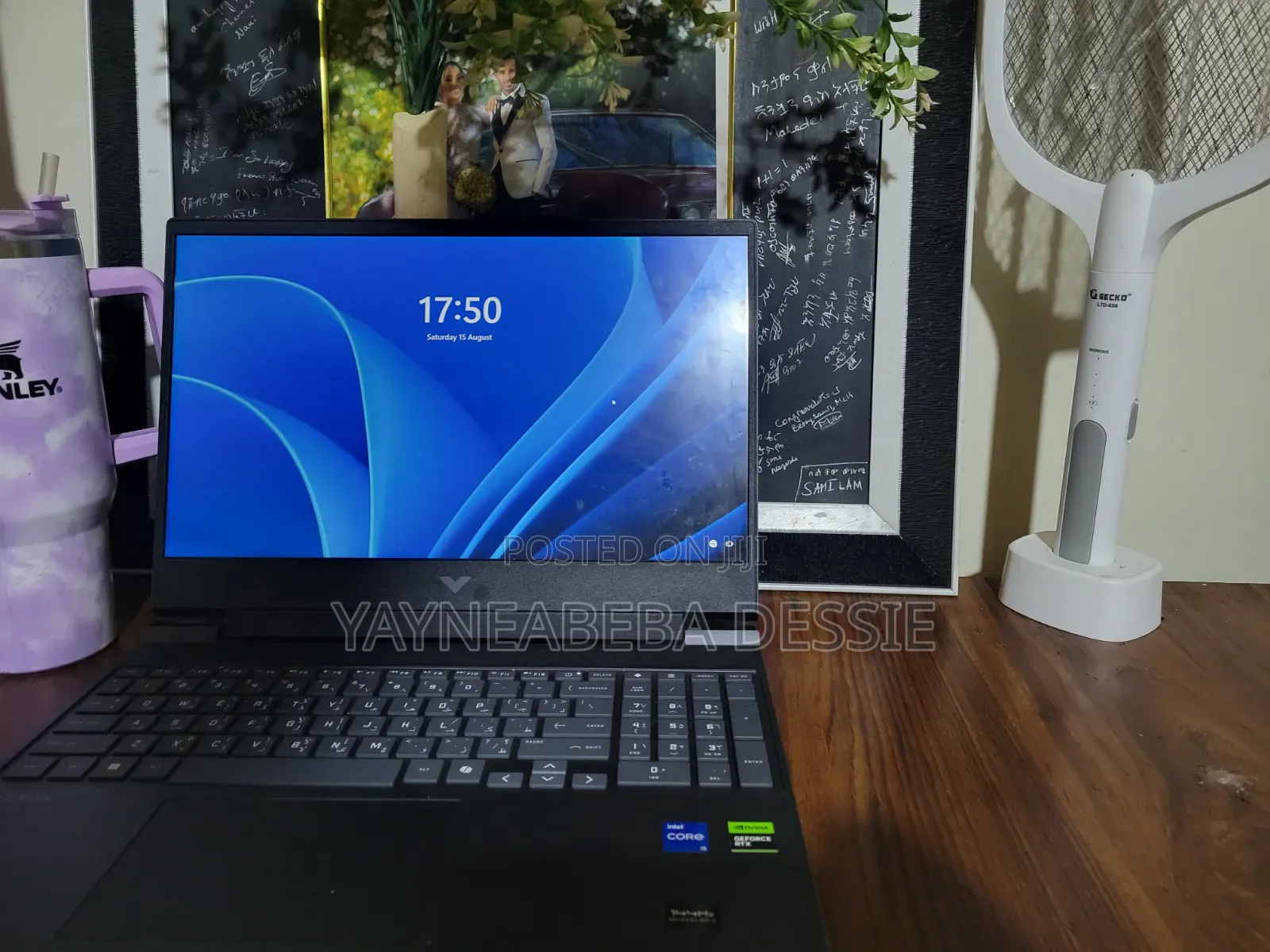 Laptop HP 15-f272wm 16GB Intel Core i5 SSHD (Hybrid) 500GB