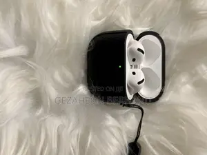Apple AirPods 4 With ANC — Used