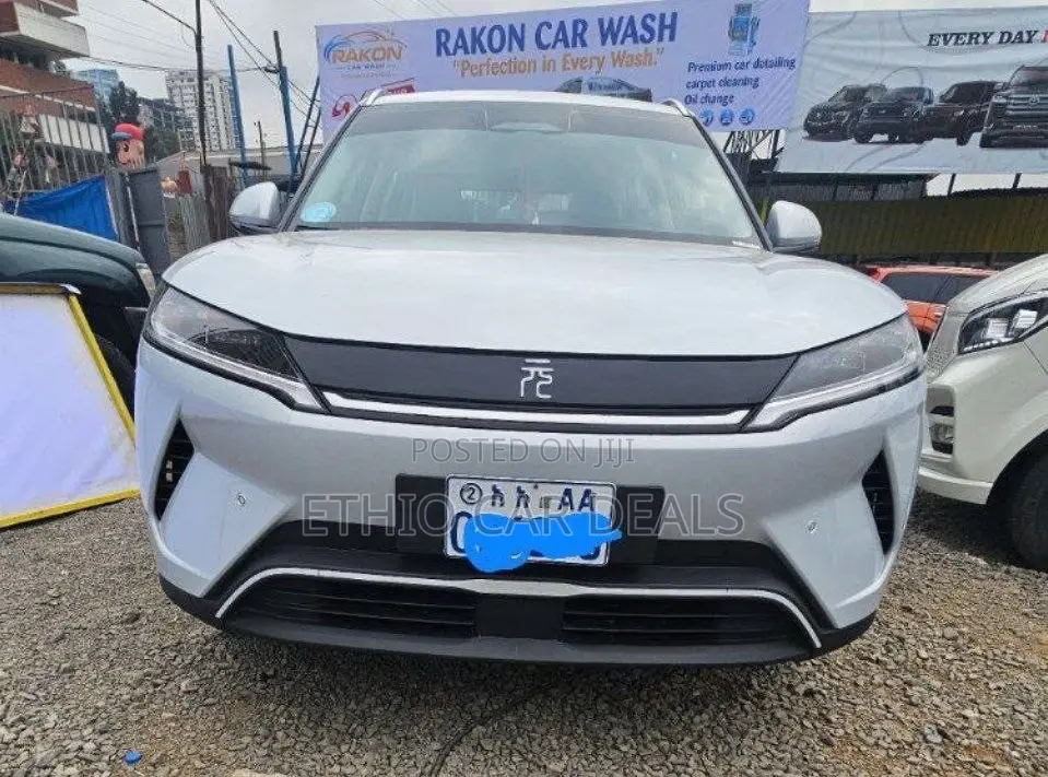 BYD Yuan Up 2025 Ivory